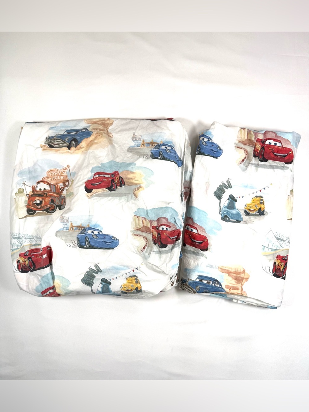 Kids Cars-Themed White Sheet Set with Red & Blue Race Car Print